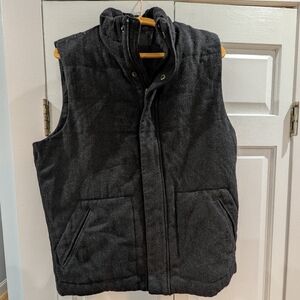 GAP Men's Charcoal Quilted Vest
